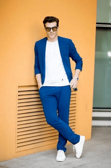 颜色|初秋男士穿衣,请避开这些让人不适的“老头色”