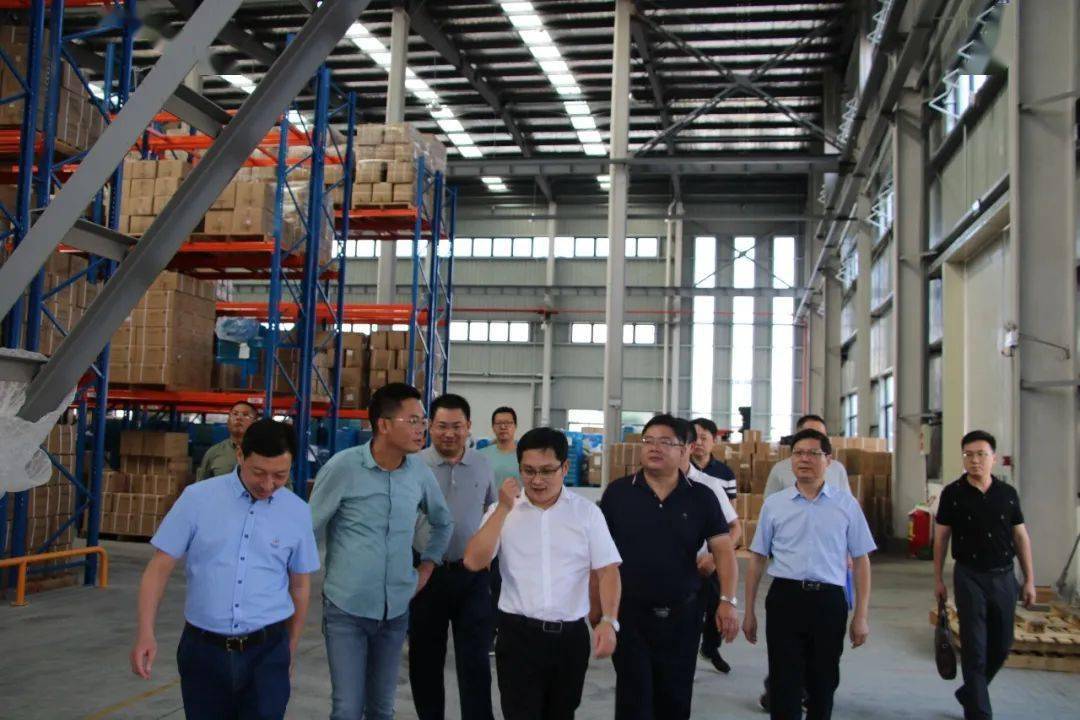 尹根副区长率队赴杨寿镇开展节前安全生产大检查