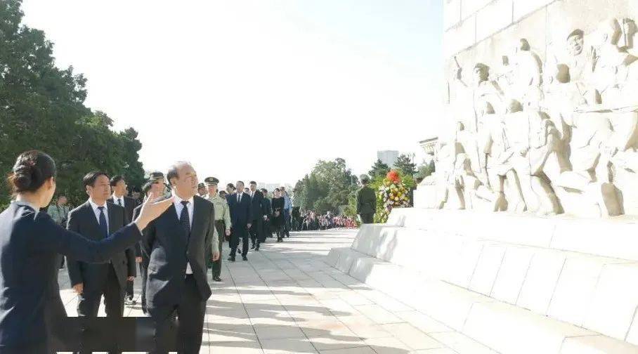 缅怀先烈弘扬精神锦州举行烈士纪念日纪念活动