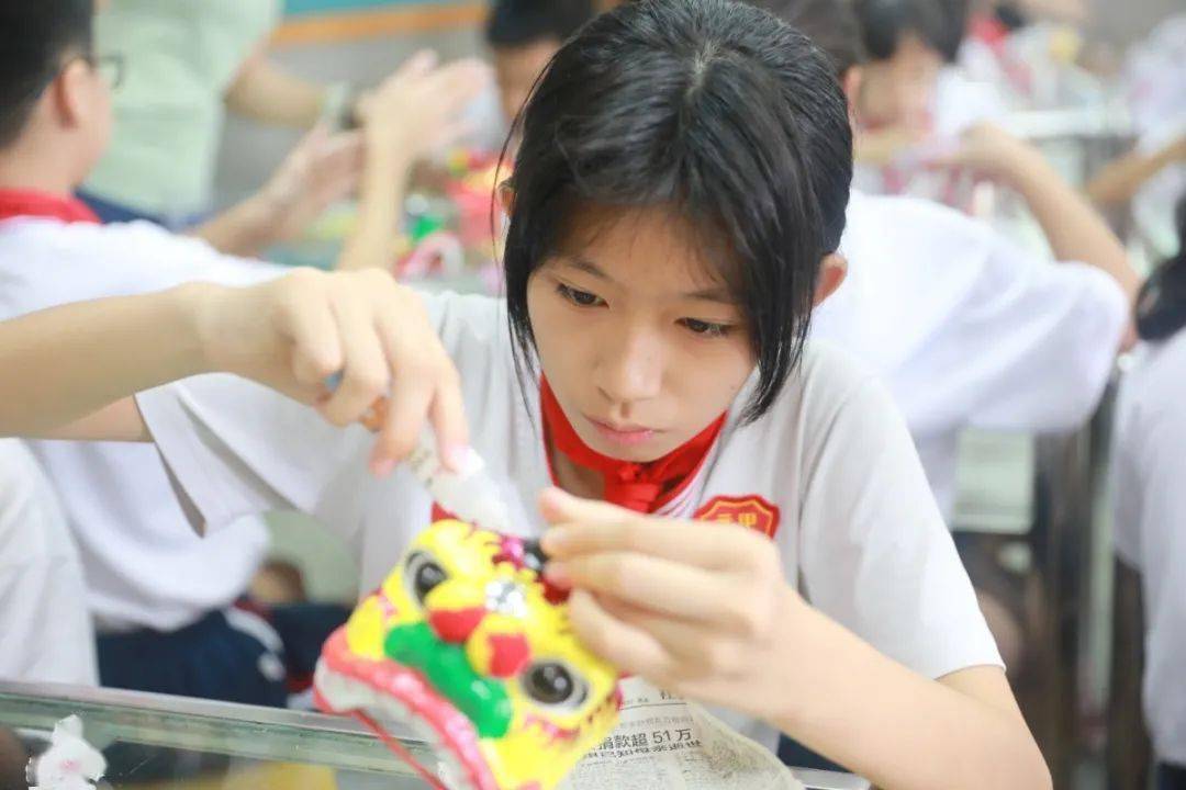 6d29c906df8a44cc870f8e87f329e842.jpeg