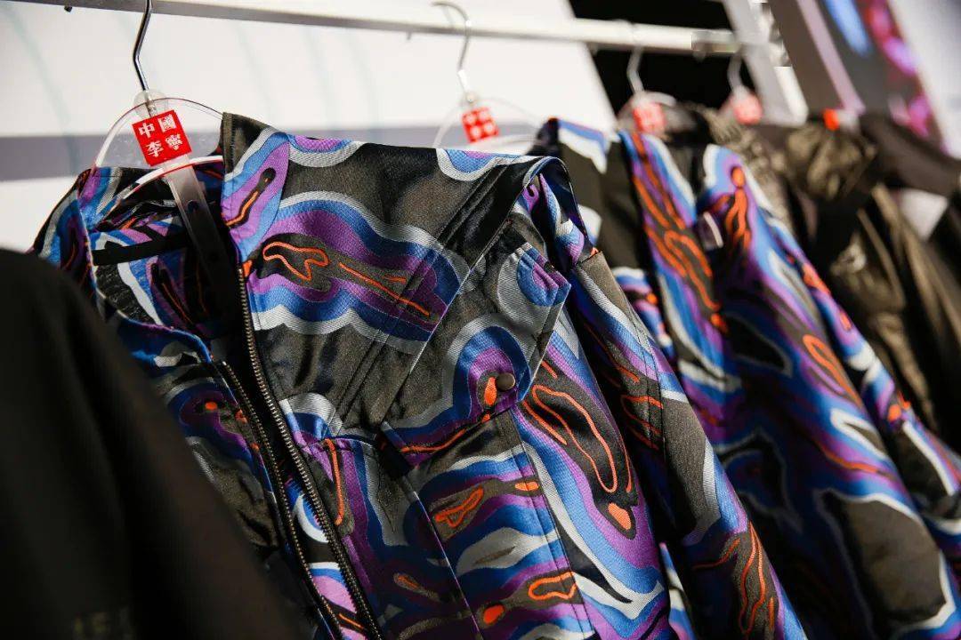 时装周|凭什么李宁能连续走时装周？凭这几双鞋就「足」以证明