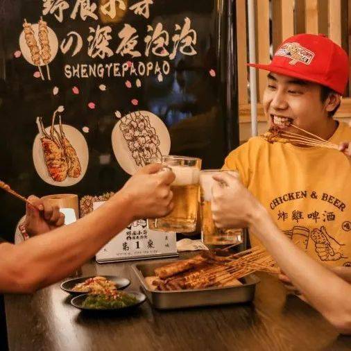 三十人食堂需要几个人 3934a3bf66a94a94a019c65a7bebc8b0.jpeg