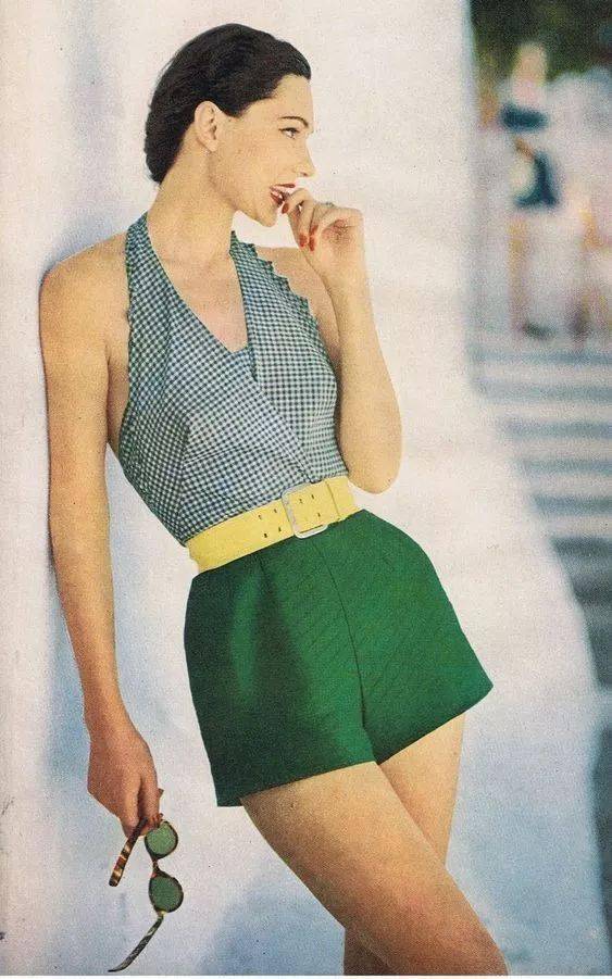 配饰|60年前的穿衣灵感,太实用