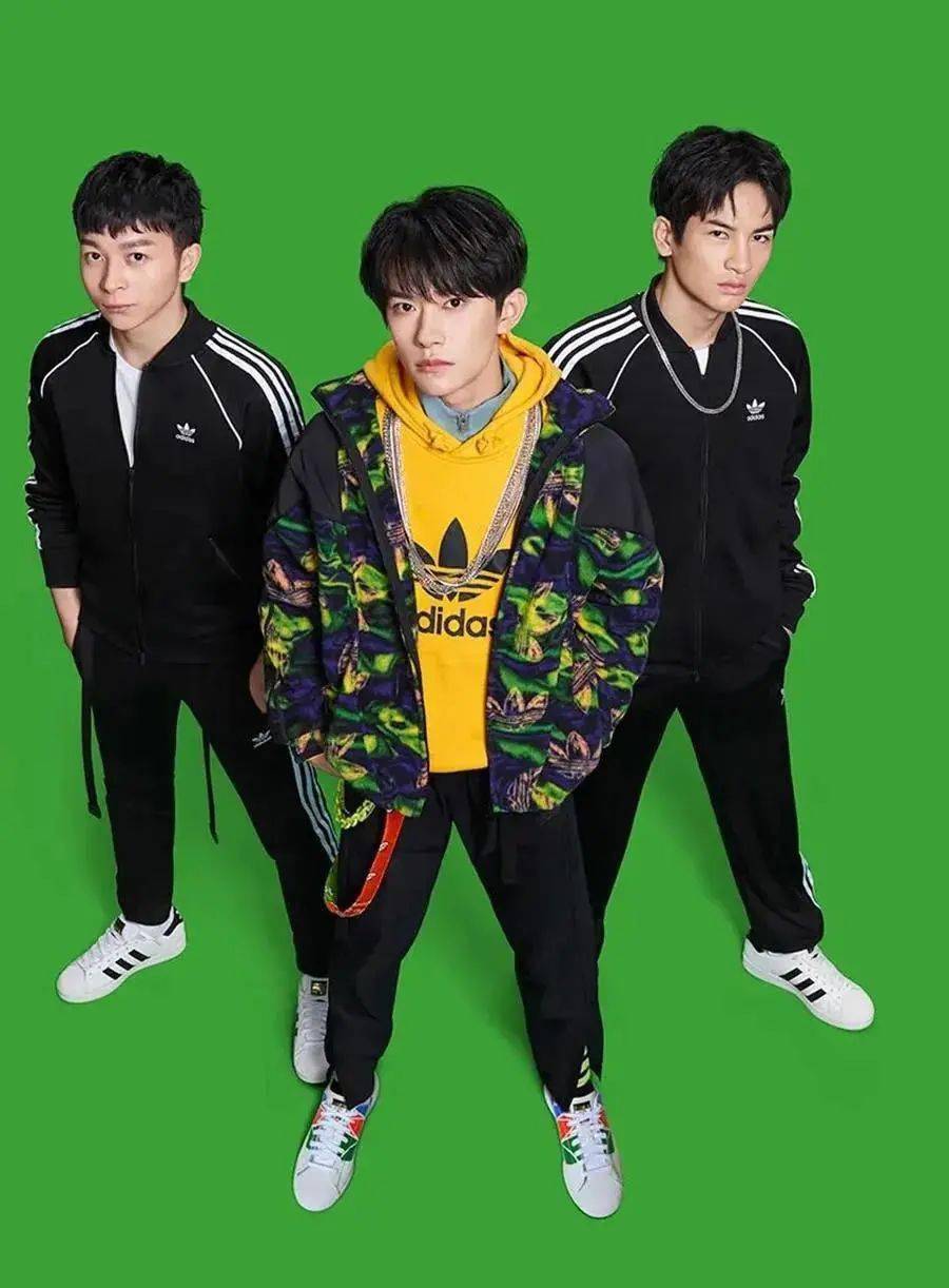 系列|adidas出了一个新LOGO