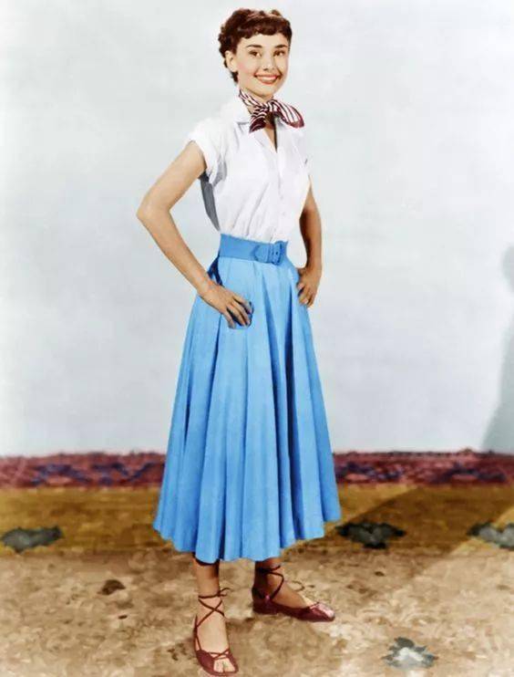 配饰|60年前的穿衣灵感,太实用