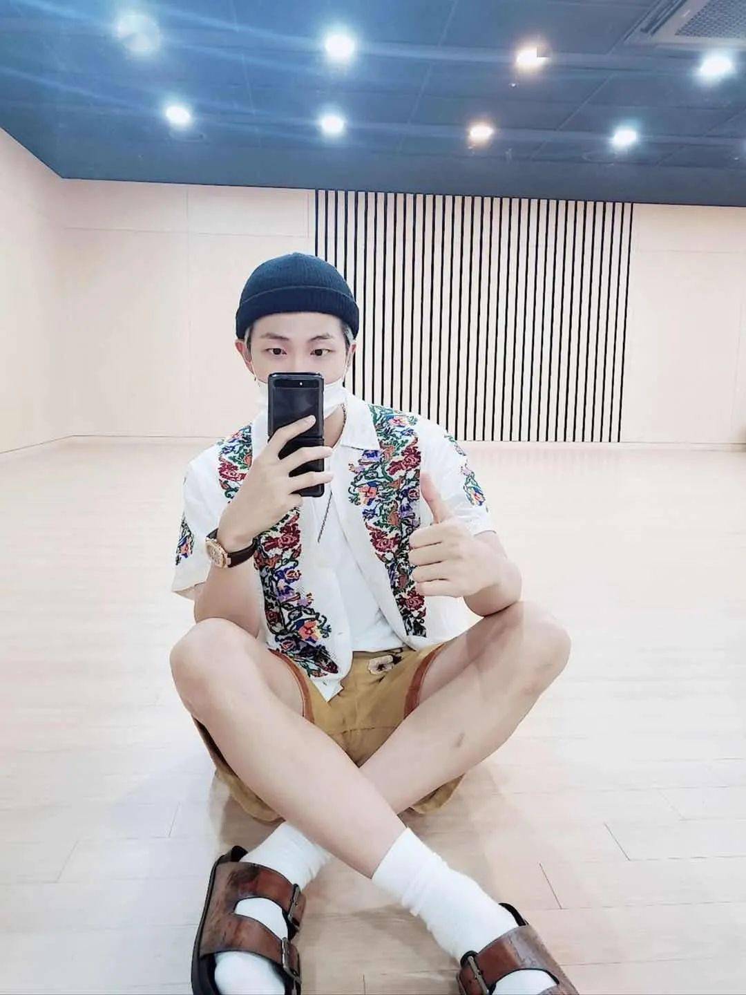 ami|@所有女生，你们的男装怎么那么好看？！