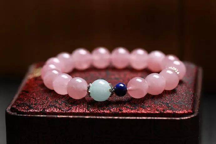 包某|＂我是公主！＂女公务员贪污307万只为买水晶！瞎买水晶，活该坐牢！