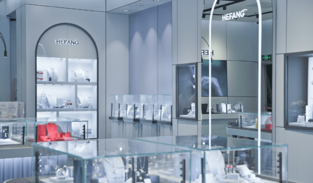 品牌|独立设计师跨界联名“脑洞大开”！过去一个月发生的这12组值得关注 | 华丽志设计师月报（9月）