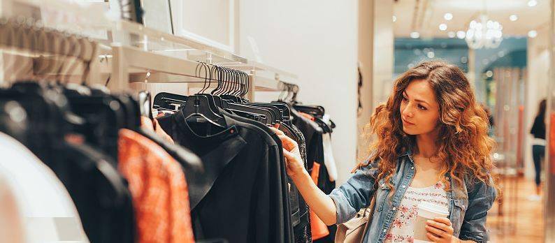 顾客|月入10000+以上导购是这样卖货的,现学现用！