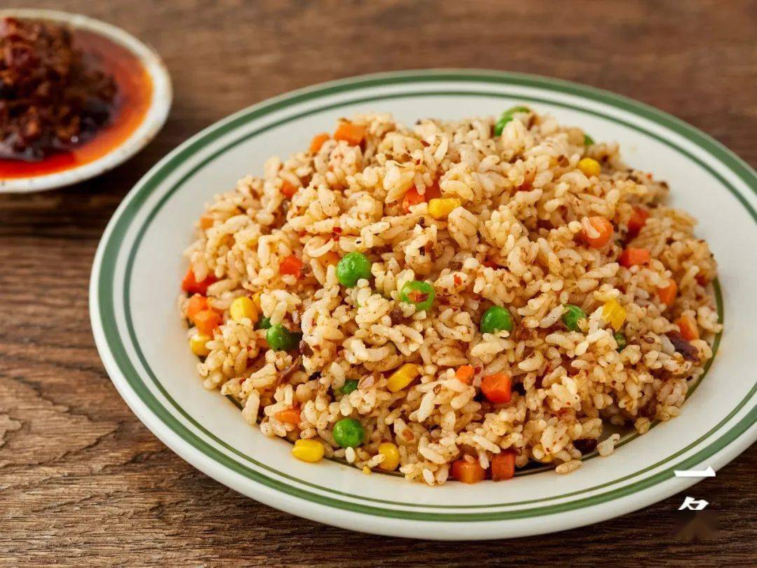 炒什么菜拌米饭 827f4216ba6d49f495247f3bdd0b7ee8.jpeg