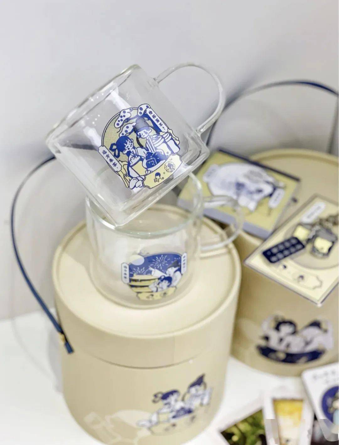 情怀|完结16年的《老友记》居然整了这出？情怀拉满了！！