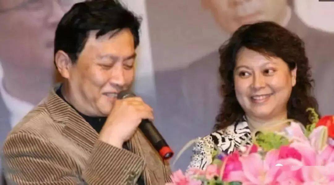 68岁的唐国强,演遍古今皇帝和伟人,却传没人尊敬!为何