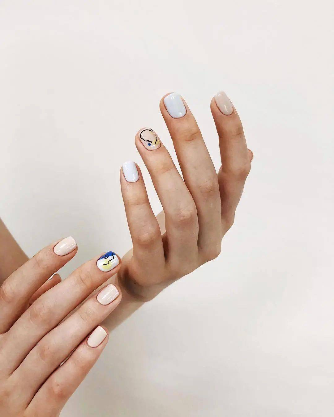 款式|赶紧存图！40款秋冬美甲，显白不挑人！