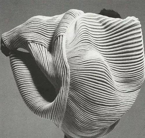 Gre|连Dior和Givenchy都对她钦佩至极！—面料雕塑家Madame Grès