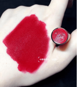 素人但|虽然是素人但没关系！这几支口红让你成为“合照杀手”！