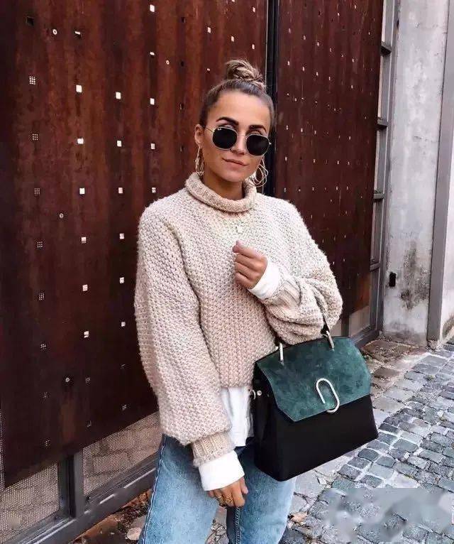 卷发|不要再弄这3种发型了！显老又显土！踩雷指数高达99.99%！