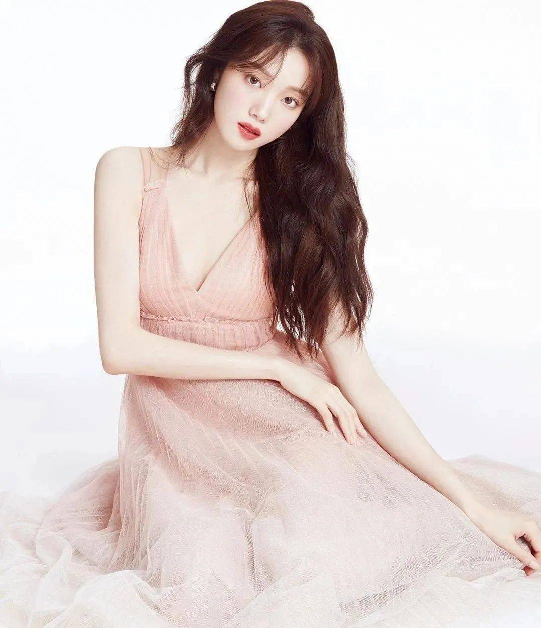 卷发|不要再弄这3种发型了！显老又显土！踩雷指数高达99.99%！