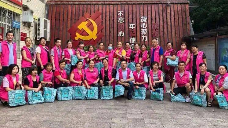 重庆做人口普查_人口普查图片(3)