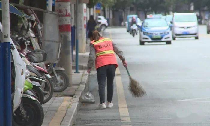 环卫招聘_聚焦 死也要死在编制里 是何滋味(3)