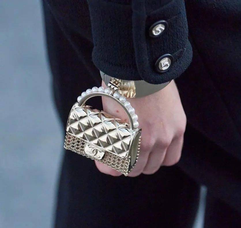 系列|Chanel 2021春夏丨新一季充满愉悦与活力的新浪潮