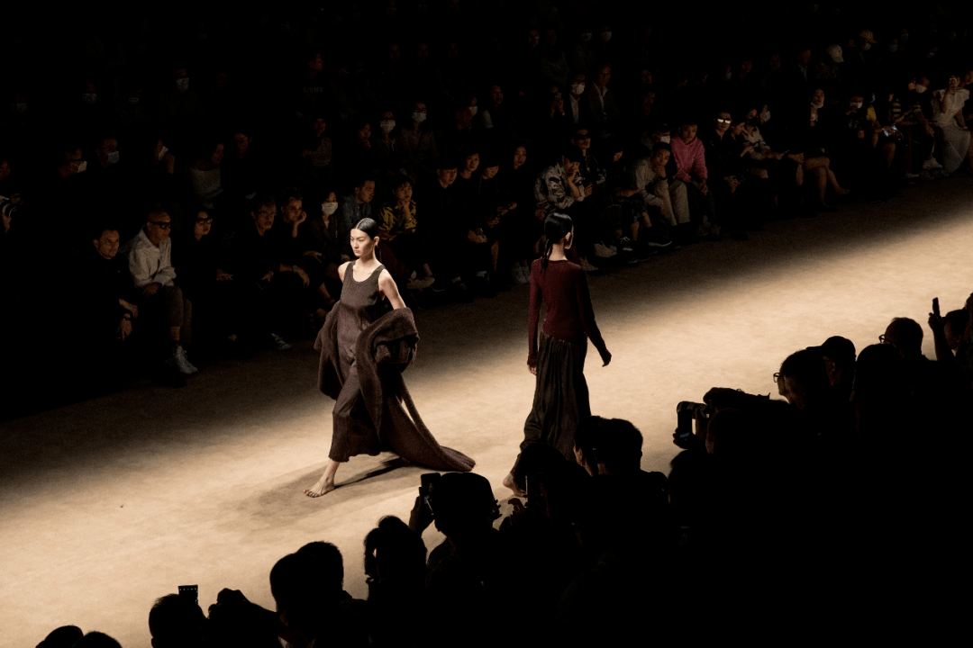 体重|“别再追问我的三围和体重了”