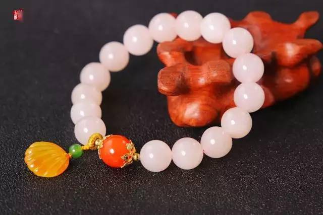 藕粉|玩了这么多年玉，这个“玉中美人”，你竟然错过了？