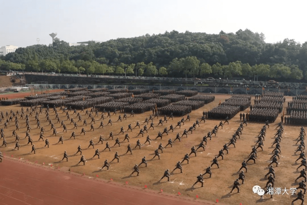 飒!湘潭这3所大学的军训航拍视频来了