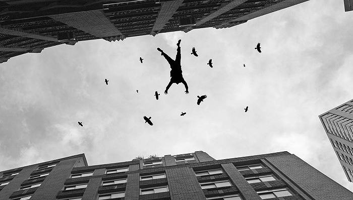 A股又现“杀猪盘”？嘉友国际闪崩上演天地板，