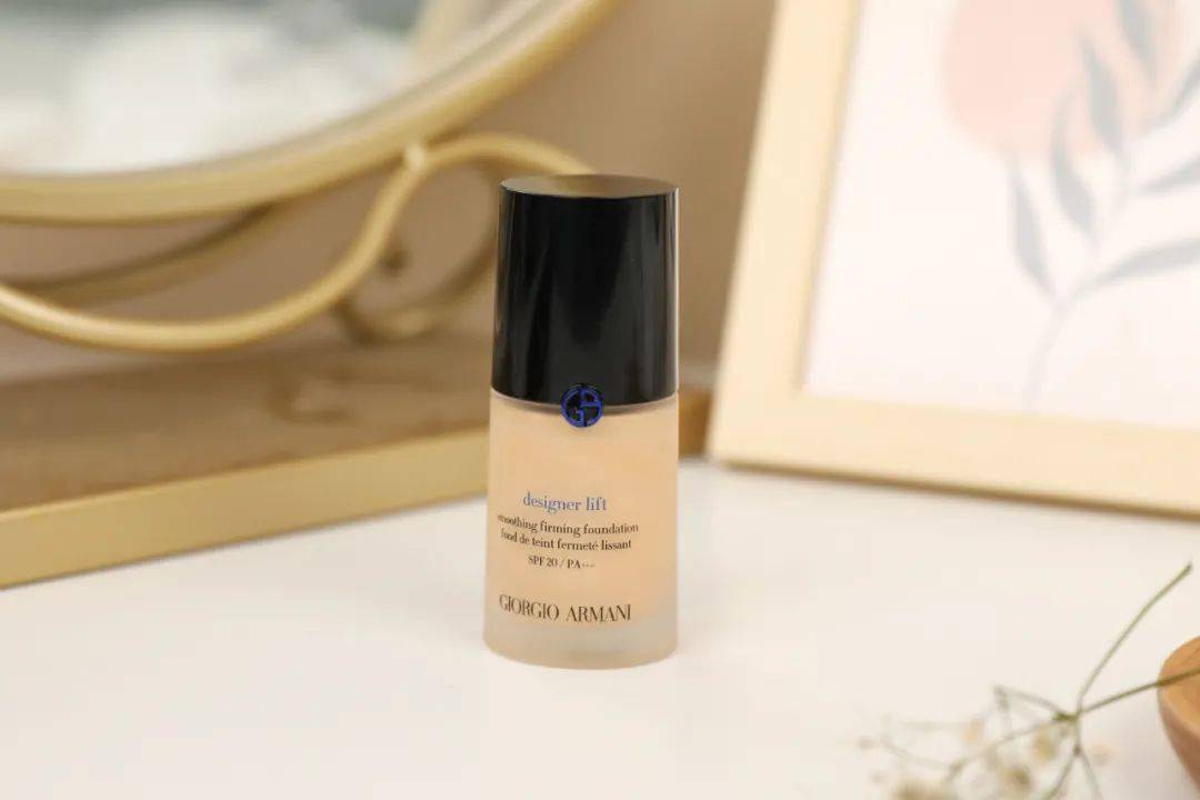 自然光|12款秋冬粉底｜就想通过实测帮你找到最适合你的…