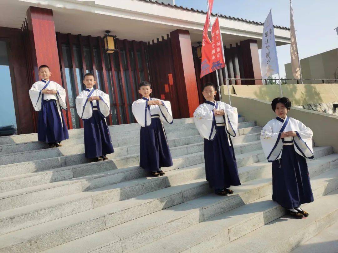 故城县教育局:助力旅发大会 董子学村文艺汇演