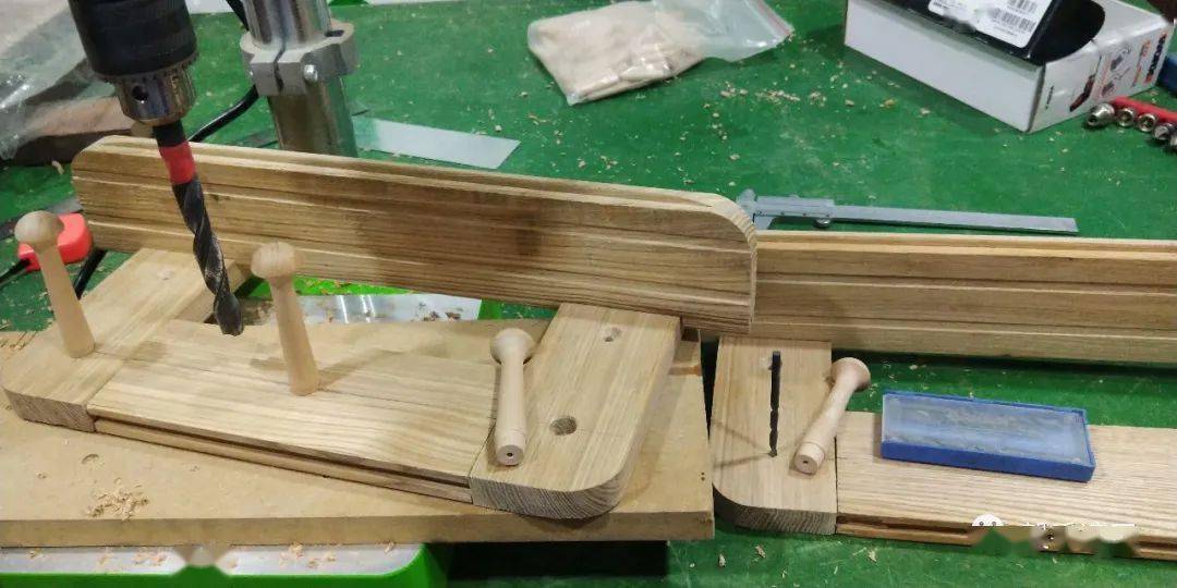 小毅哥木艺家居新作全过程推荐:木地板制作 托盘衣钩