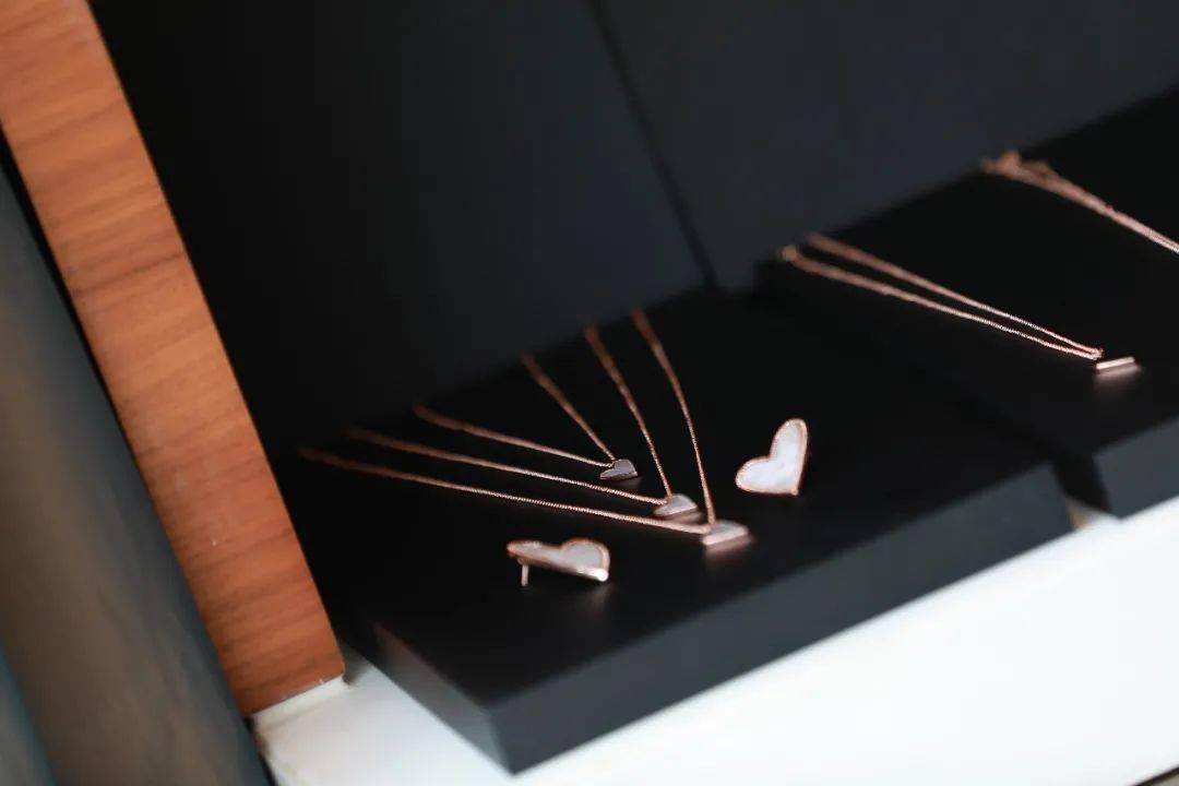 时装周|2021SS上海时装周 | 中国时尚向阳而生！