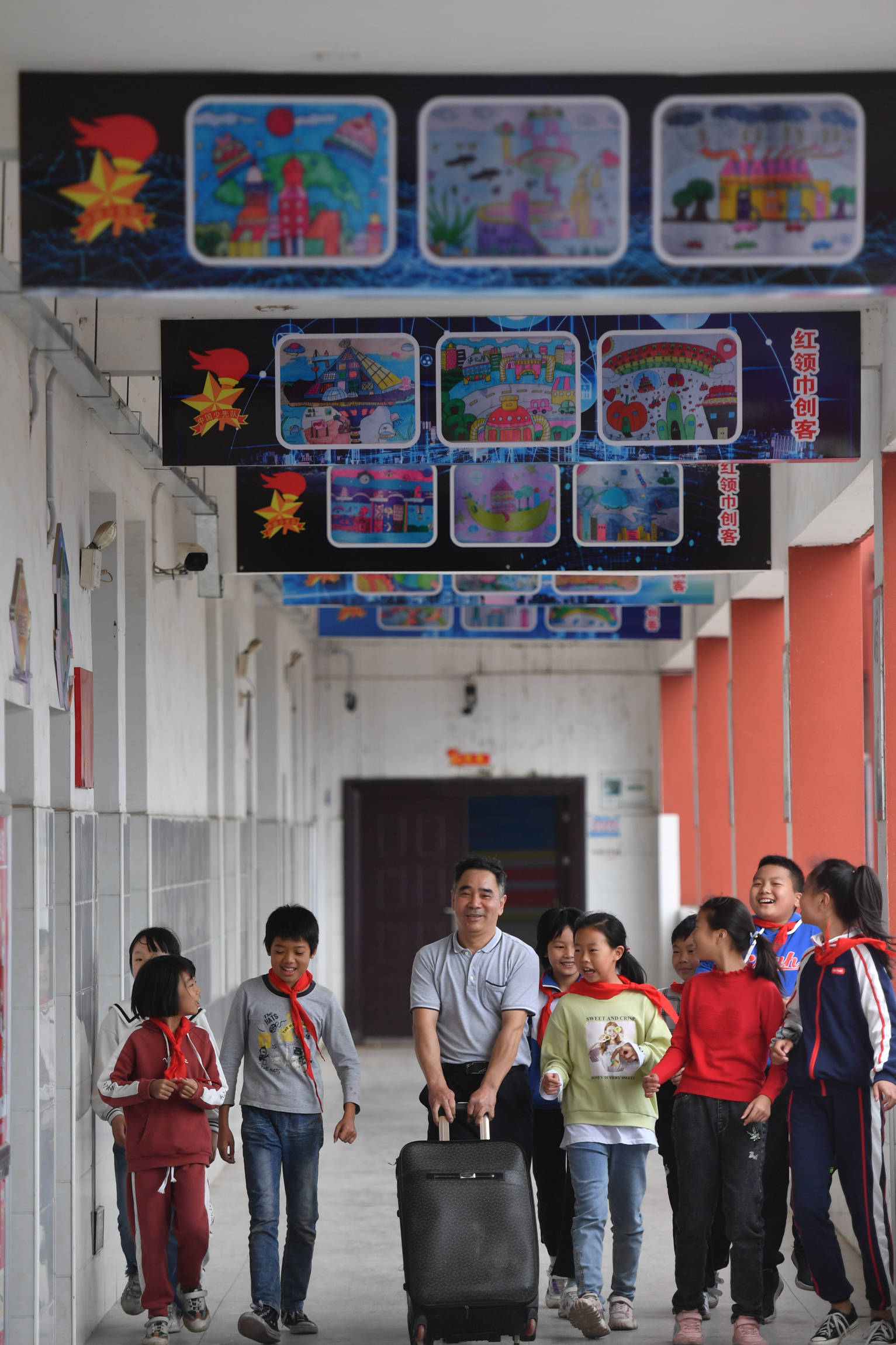 李学|“顽童”老师的百宝课堂