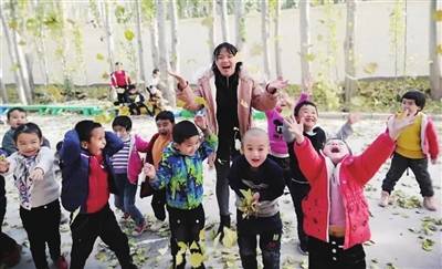 和田育|援疆支教谱新曲绘图和田育桃李（图）