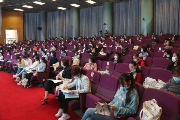 服务|为呵护最柔软群体“保驾护航”，托育服务从业人员有了专属培训教材