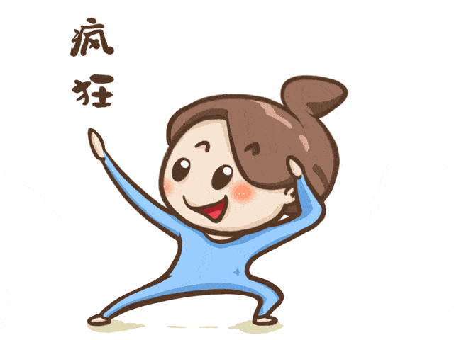 正在作业的洒水车路过 工作人员立即将喷头对准起火车辆洒水 临时