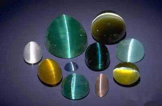 莫桑|一凡：他用廉价珠宝，白嫖小三？本是地摊货，假装高贵为哪般……