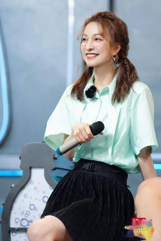 硬货|时尚丨穿薄荷绿总出错？点开收获全网最硬货搭配指南！