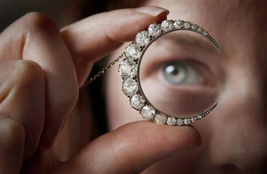 拍卖|拍卖这件事，为何能获得诺贝尔经济学奖？丨思客问答