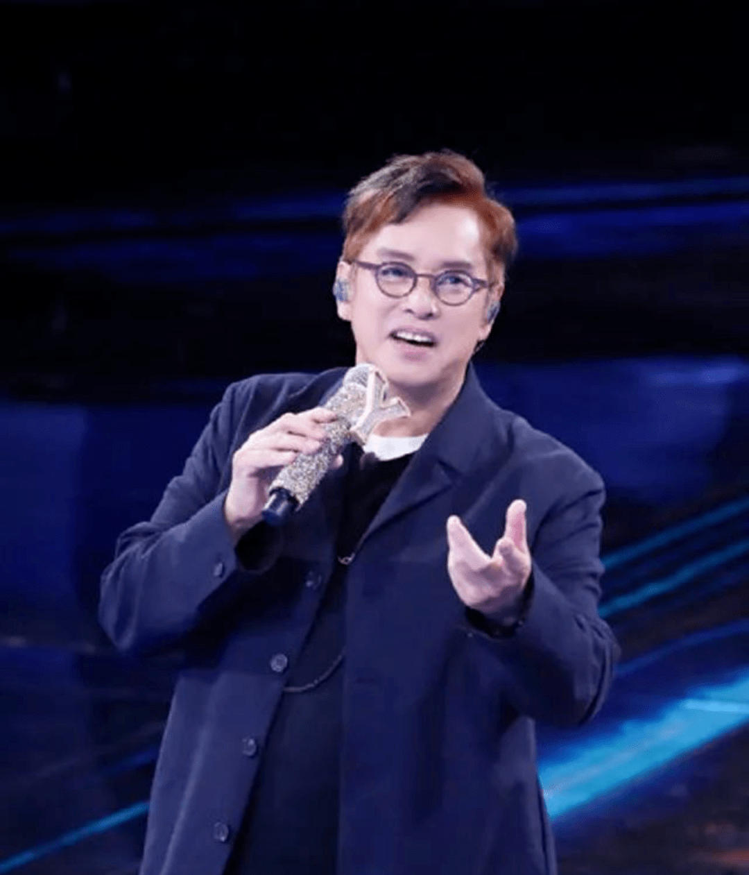李健谭咏麟合唱《一生何求》,一开口就惊艳全场!