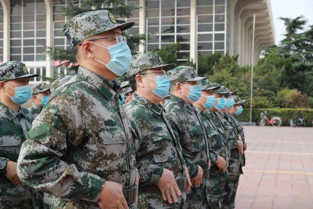 “开云电竞中国”
全员军训开始啦！努力打造“三铁”职工队伍(图10)