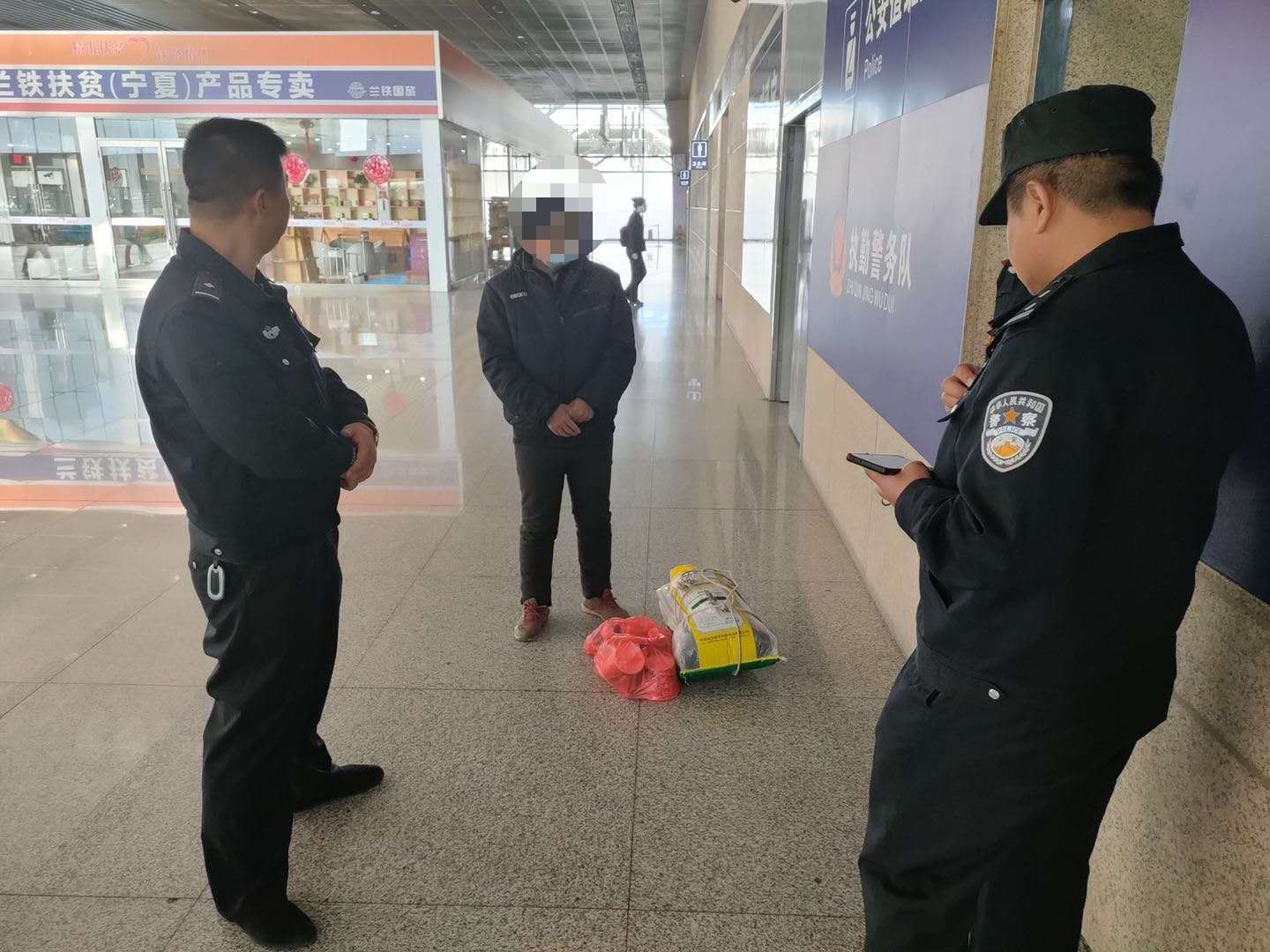 江苏|江苏男子“逃亡”30 年后自首发现是乌龙，其间从未用过手机