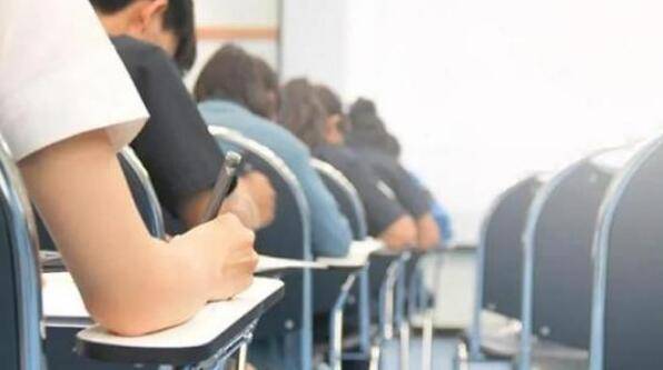 超龄|东方快评丨“清退超龄博士”也是一种教育公平