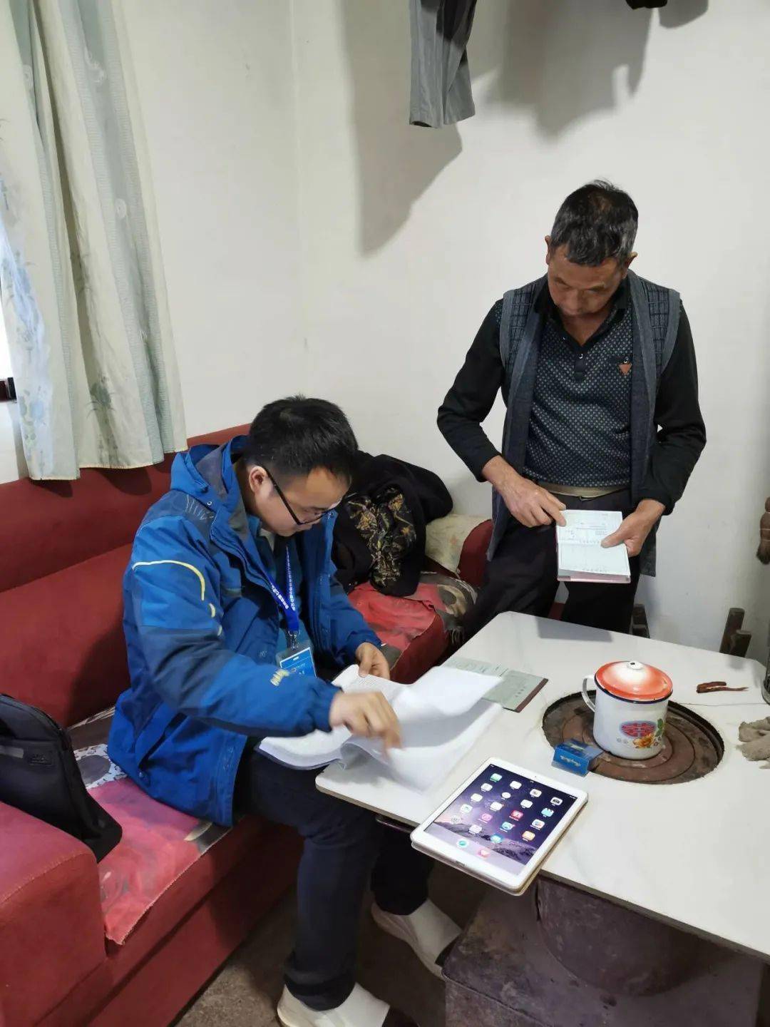 每个村人口_每个人都了不起图片