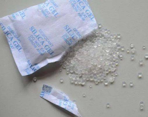 首饰|原来这么值钱！真后悔白白扔了这么多年！零食袋中的干燥剂