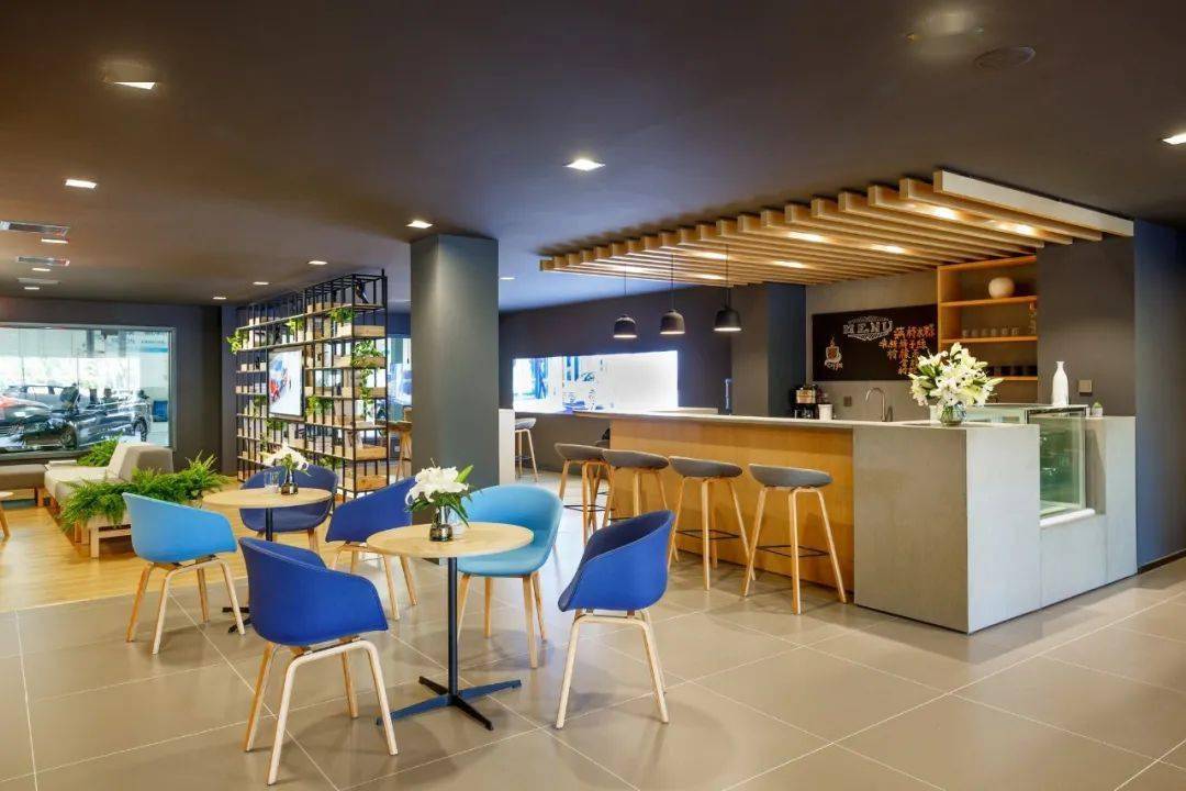 一汽-大众新标准展厅客户休息区