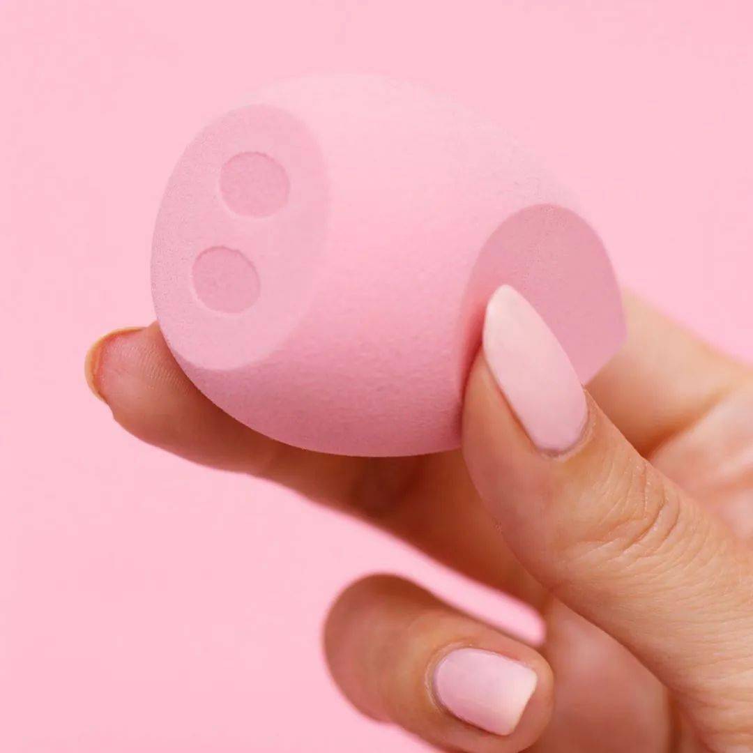 Piggy|Madame X香水、Ikea x Ben Gorham联名香氛……这些“重量级”美容新品向你袭来!