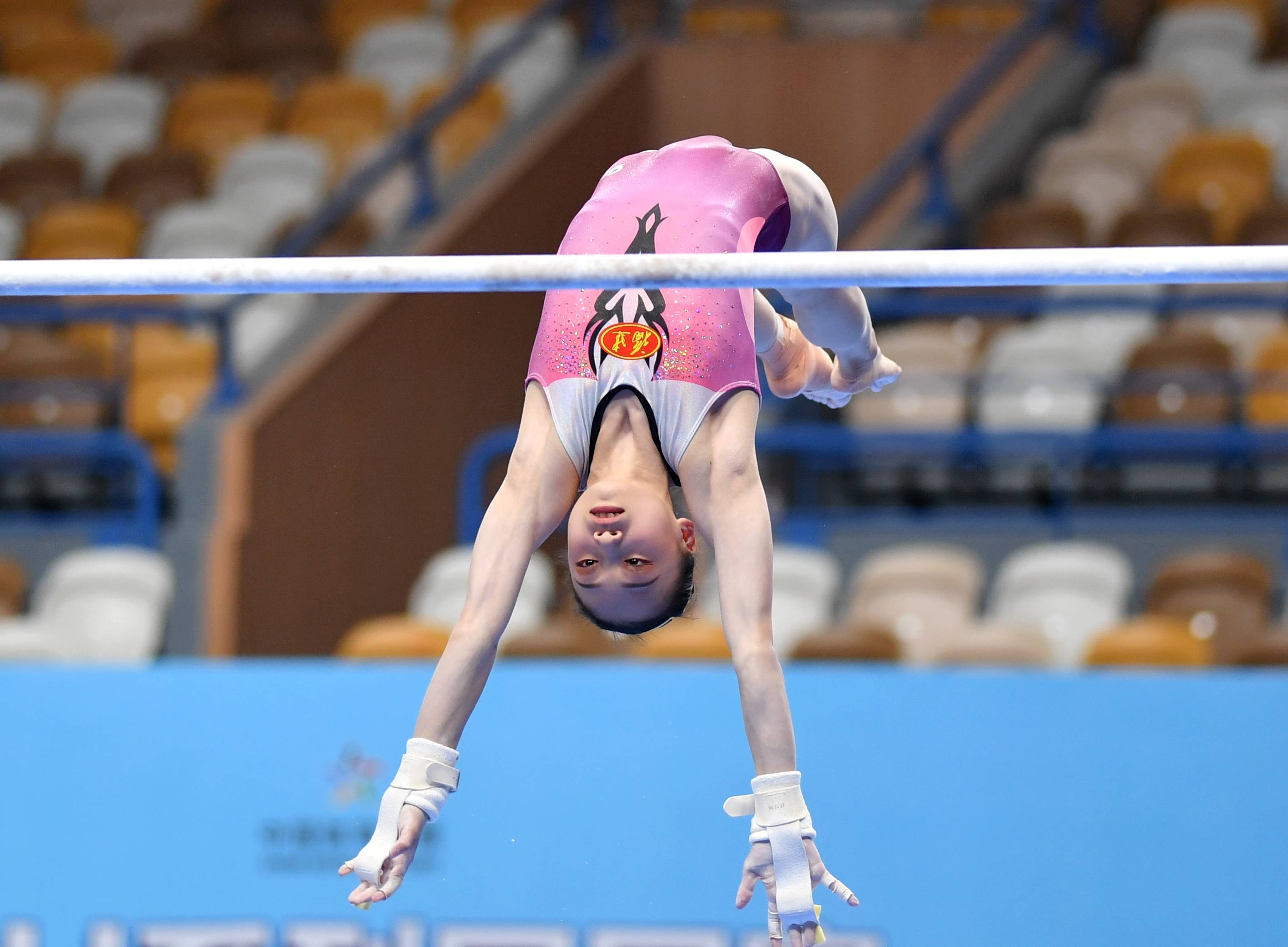 体操全国冠军赛女子高低杠决赛赛况