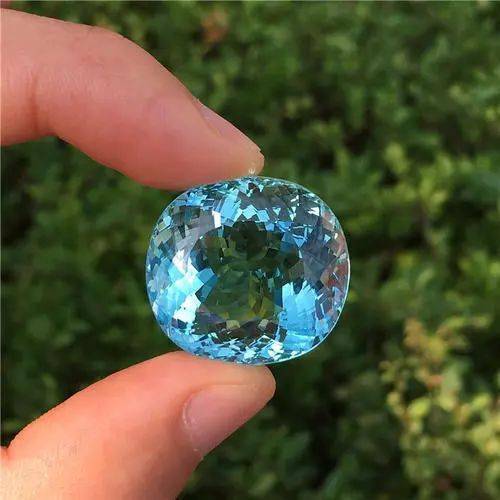 卡尔|宝姐：国王为省钱，子女都只能嫁娶平民？好在家有一宝，富贵万年……