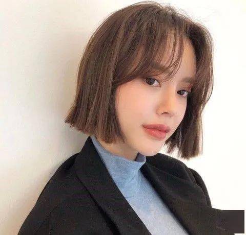 瑞小美|答应我，下次剪头发带着BLACKPINK的新专辑去好吗？